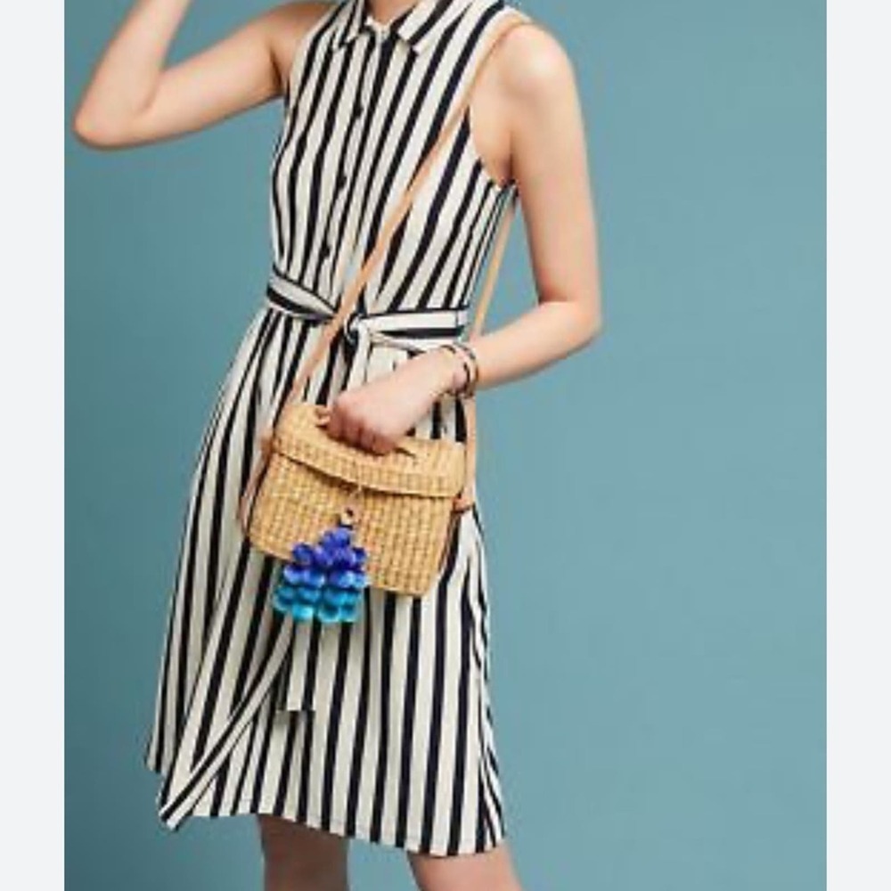 Adorable striped sleeveless shirt dress EUC